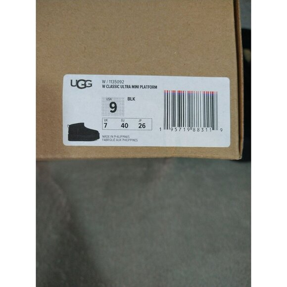 UGG Boots Womens 9 Black Suede Fur Classic Ultra Mini Platform Ankle Box - Picture 11 of 11